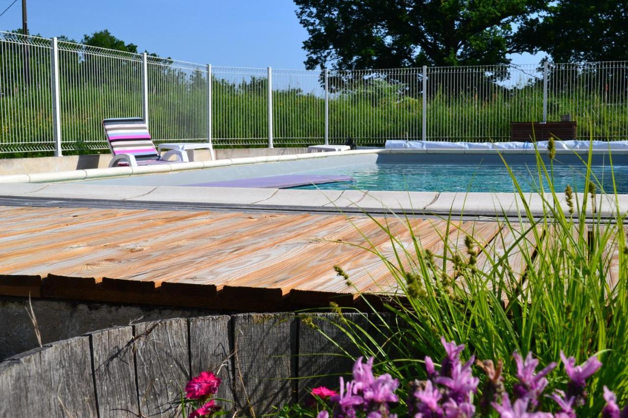 Couanac gîte familial à la campagne avec piscine Cayriech Exterior foto